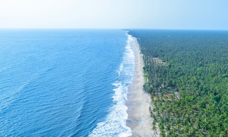 Snehatheeram Beach, Kerala