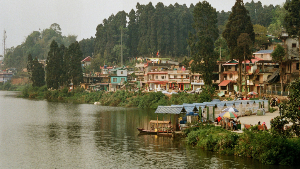 Mirik lake
